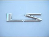 2002 Isuzu Rodeo LS Marks and Logos