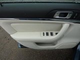 2010 Lincoln MKS FWD Door Panel