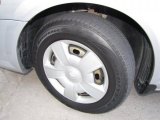 2004 Dodge Stratus SE Sedan Wheel