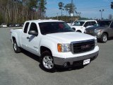 2008 GMC Sierra 1500 SLT Extended Cab 4x4 Front 3/4 View