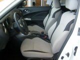 2011 Nissan Juke SV AWD Gray/Silver Trim Interior