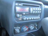 2002 Pontiac Sunfire SE Sedan Controls