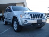 2007 Bright Silver Metallic Jeep Grand Cherokee Laredo #46092024