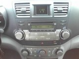 2009 Toyota Highlander  Controls