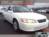 2001 Super White Toyota Camry LE #46092010