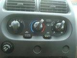 2003 Nissan Frontier XE V6 Crew Cab 4x4 Controls
