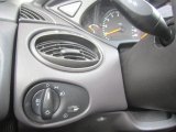 2000 Ford Focus SE Sedan Controls