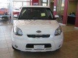 2011 Clear White/Grey Graphics Kia Soul White Tiger Special Edition #46244340