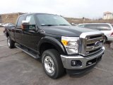 2011 Ford F350 Super Duty XLT Crew Cab 4x4 Front 3/4 View