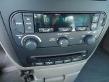 2002 Dodge Grand Caravan ES AWD Controls