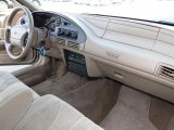 1995 Ford Taurus GL Sedan Dashboard