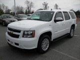 2008 Chevrolet Tahoe Hybrid Front 3/4 View