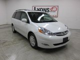 Toyota Sienna 2008 Data, Info and Specs