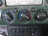 2011 Toyota FJ Cruiser TRD 4WD Controls
