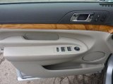 2010 Lincoln MKT AWD EcoBoost Door Panel