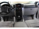 2005 Kia Sorento LX 4WD Dashboard