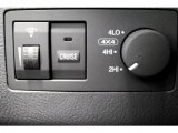 2005 Kia Sorento LX 4WD Controls