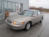 2002 Buick Regal LS Front 3/4 View