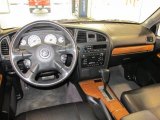 2003 Nissan Pathfinder LE Charcoal Interior