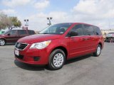 2009 Volkswagen Routan S Front 3/4 View