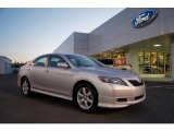 2009 Classic Silver Metallic Toyota Camry SE #46612046