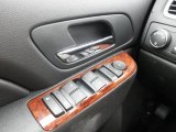 2011 GMC Yukon SLE 4x4 Controls
