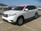 2011 Toyota Highlander SE Front 3/4 View