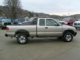 2000 Chevrolet S10 LS Extended Cab 4x4 Exterior