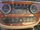 2007 Mercedes-Benz R 500 4Matic Controls
