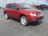 2011 Jeep Compass 2.4 Latitude 4x4 Front 3/4 View