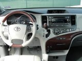 2011 Toyota Sienna Limited Dashboard