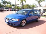 2007 Volvo V70 R AWD Front 3/4 View