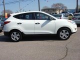 Cotton White Hyundai Tucson in 2010