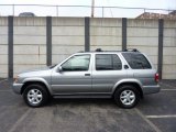 2001 Sierra Silver Metallic Nissan Pathfinder LE 4x4 #46967282