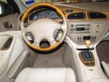 2001 Jaguar S-Type 3.0 Dashboard
