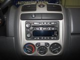 2004 Chevrolet Colorado LS Extended Cab Controls