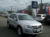2010 Volkswagen Tiguan SEL 4Motion
