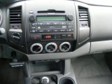 2010 Toyota Tacoma Regular Cab 4x4 Controls