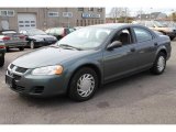 Onyx Green Pearlcoat Dodge Stratus in 2004