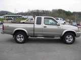 2000 Nissan Frontier SE V6 Extended Cab 4x4 Exterior