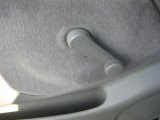 2004 Toyota Tacoma SR5 Xtracab Controls