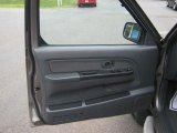 2003 Nissan Xterra XE V6 Door Panel
