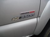 2005 Chevrolet Silverado 3500 LT Crew Cab Dually Marks and Logos