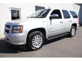 2010 Chevrolet Tahoe Hybrid 4x4 Front 3/4 View