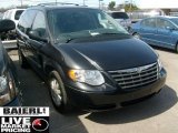 2007 Brilliant Black Crystal Pearl Chrysler Town & Country Touring #47291743