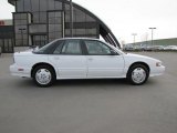 1997 Oldsmobile Cutlass Supreme SL Sedan Exterior