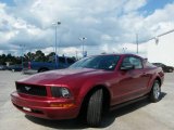2007 Redfire Metallic Ford Mustang V6 Deluxe Coupe #442066