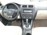 2011 Volkswagen Jetta SE Sedan Dashboard