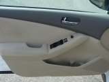2010 Nissan Altima Hybrid Door Panel