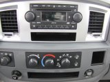 2007 Dodge Ram 1500 SLT Mega Cab 4x4 Controls
